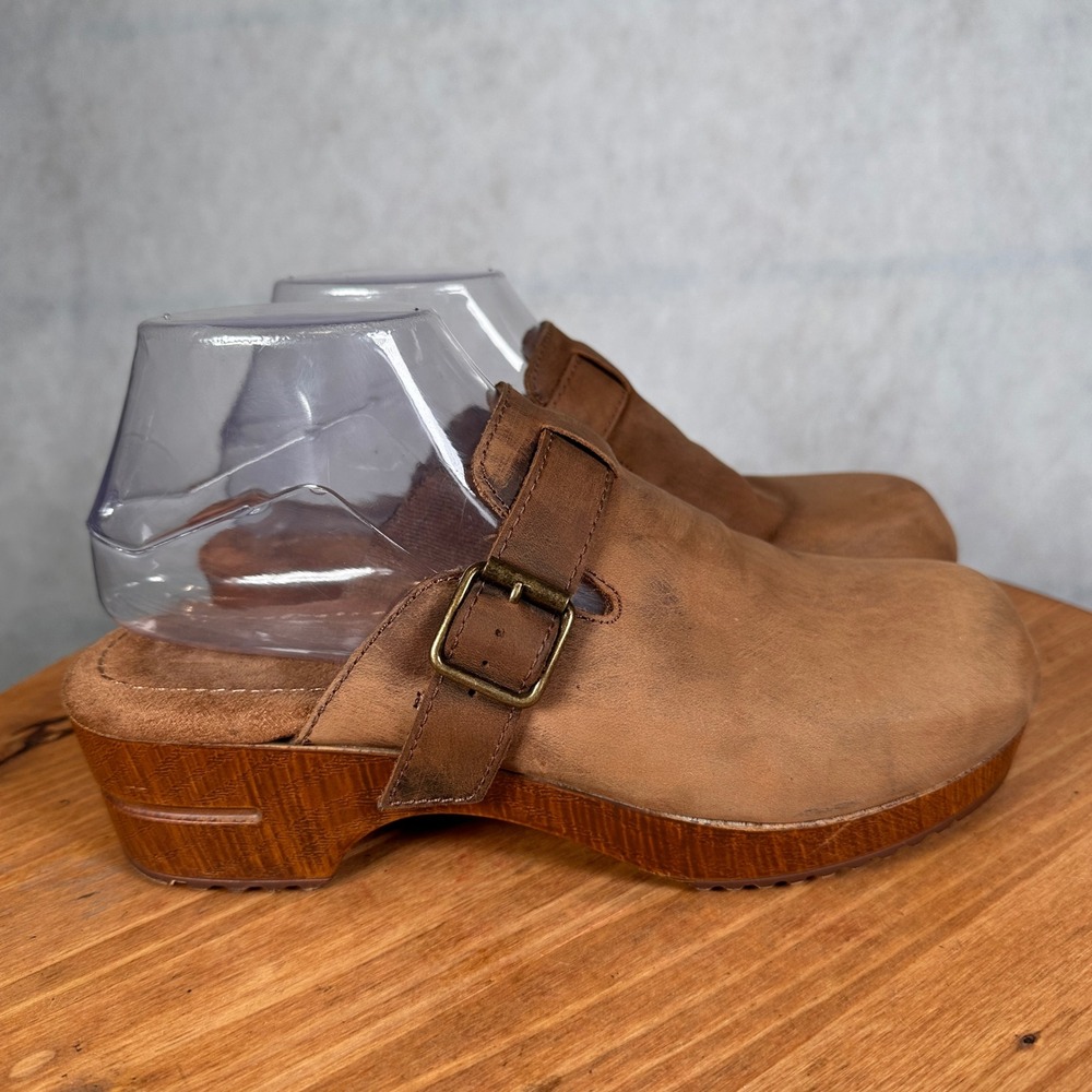 White Mountain Clogs Women 8.5 Brown Good Buckle Strap Platform Mules - Picture 5 of 13